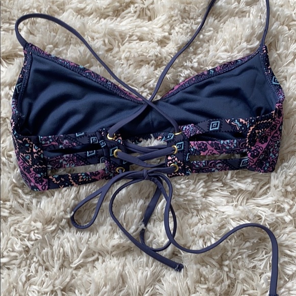 Target patterned bikini top - Picture 4 of 4